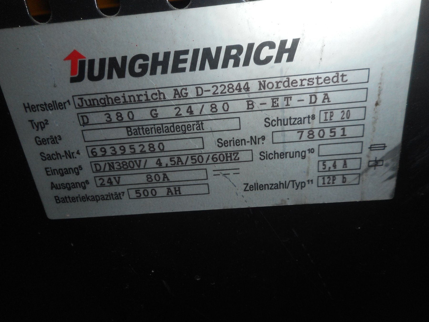 Jungheinrich Caricatori & Batterie: Batterieladegerät Jungheinrich – Usato da Niedergösgen venduto da motoren-meier