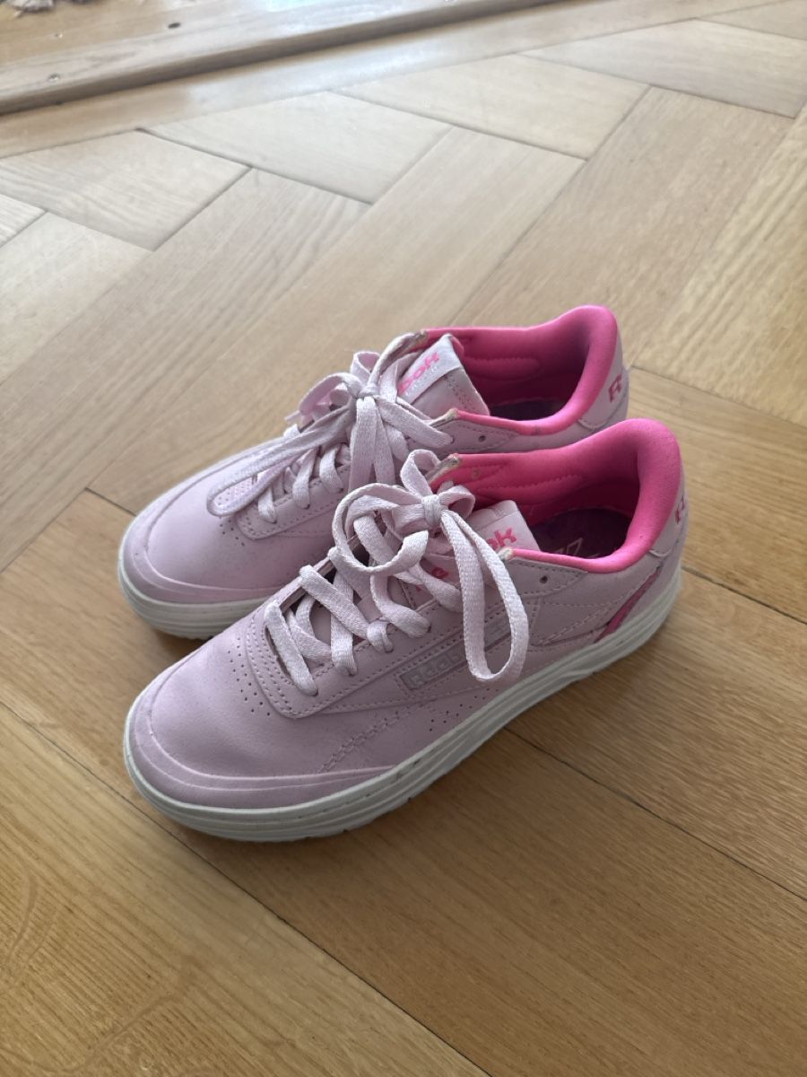 Reebok Damenschuhe: Baskets Reebok / taille 36 – Gebraucht aus Genève von tul_m9mt 1