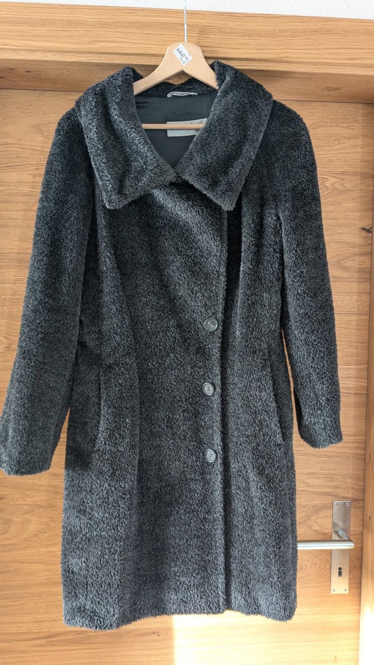 Max Mara Cappotti: Max Mara Mantel Alpaka-Wolle – Usato da Heerbrugg venduto da Bkoeppel90