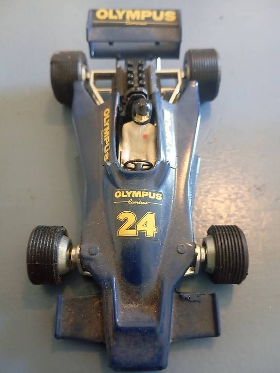 Voitures modèles: Hesketh Formel 1 Olympus – D'occasion à Basel par Petergunn 2