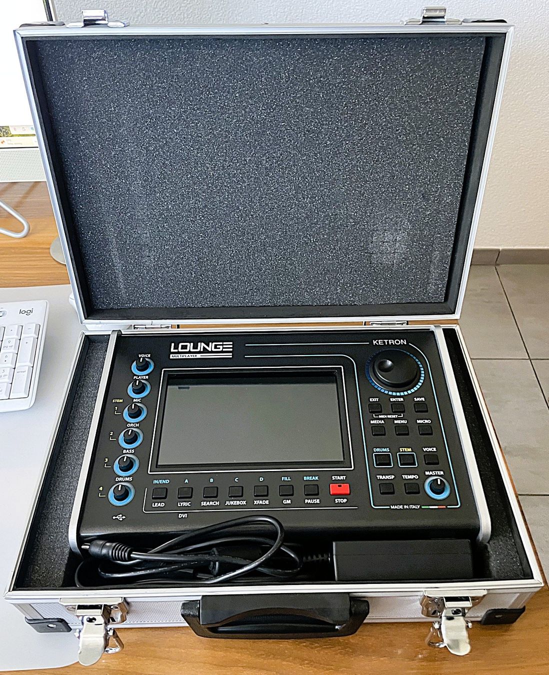 Musikinstrumente: Soundmodul / Multifile-Player KETRON LOUNGE  240 GB Harddisk – Gebraucht aus Wattwil von webrawa 1
