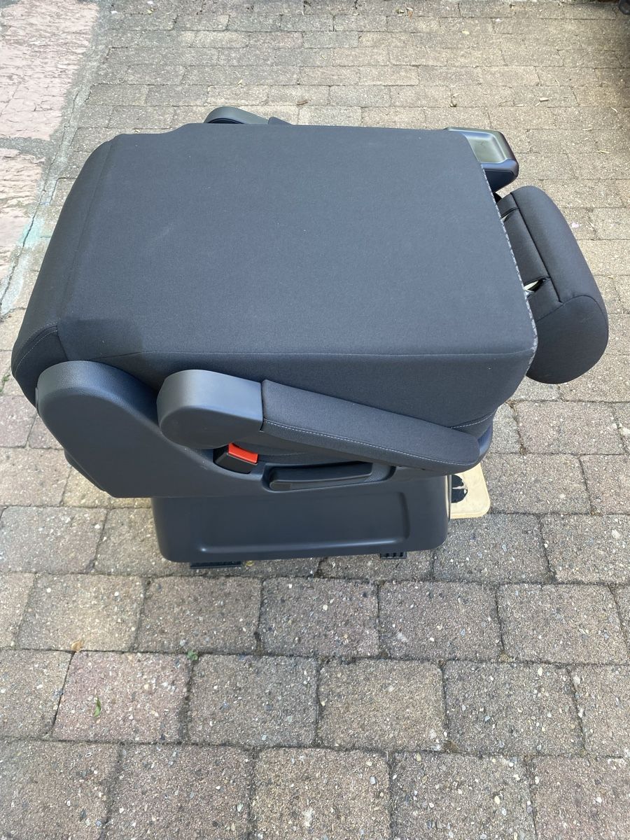 VW Altri accessori per camping: Siege arriéré VWT6.1California – Nuovo (secondo la descrizione) da Leysin venduto da Andrew1854 1
