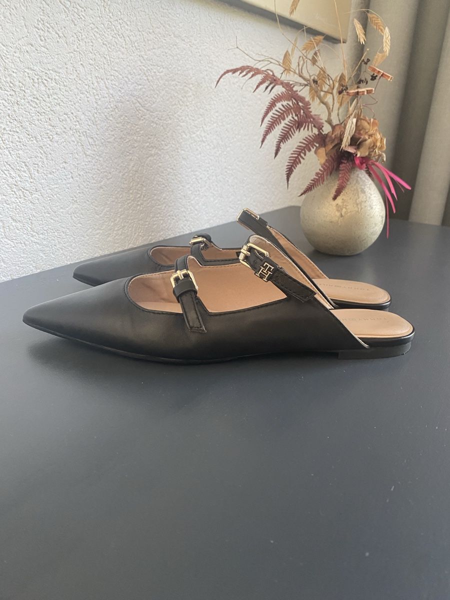 Tommy Hilfiger Chaussures femmes: Mules Tommy Hilfiger – D'occasion à Echallens par 1961zap