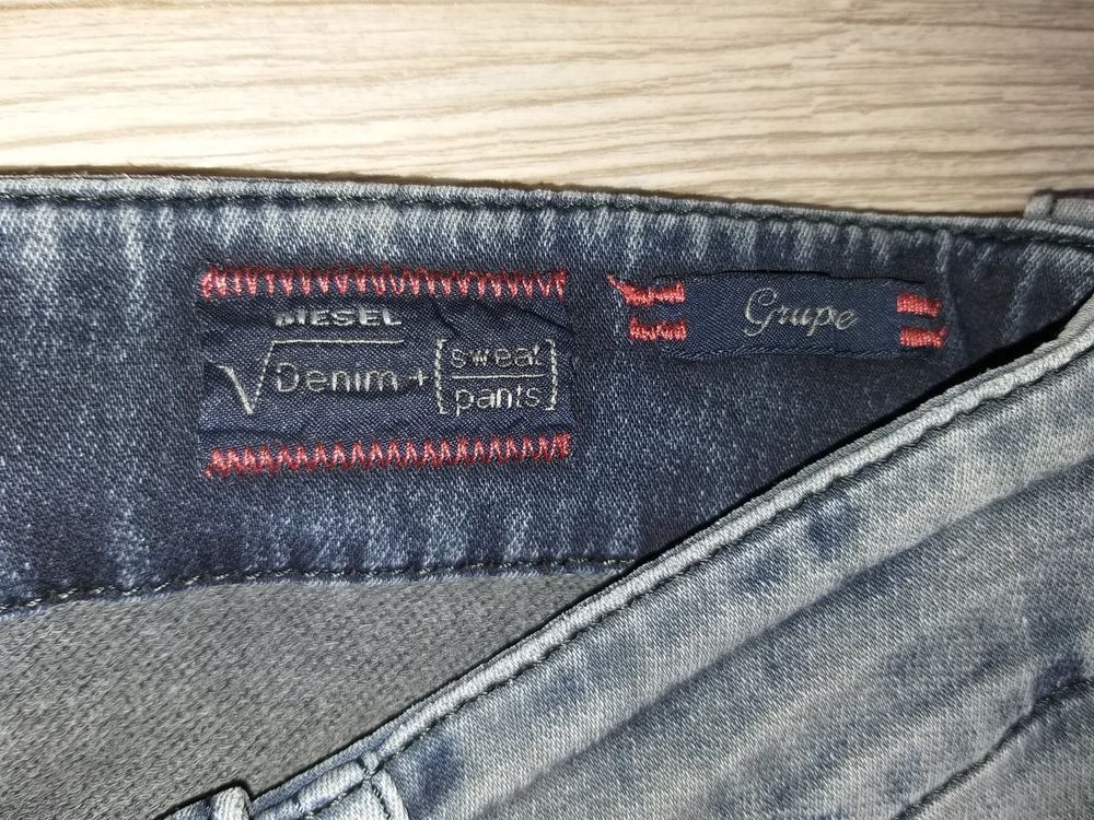 Diesel Jeans: Jeans DIESEL  Taille / Grosse W25   Model GRUPEE..... – Usato da Cossonay-ville venduto da Super-Price-Quality 2