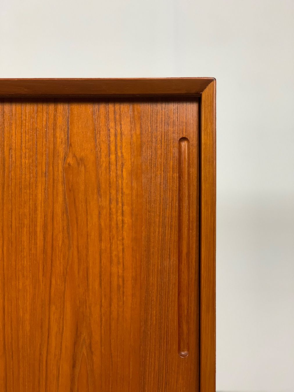 Cassettiere: MidCentury Teak Sideboard Cado 60er – Usato da Basel venduto da MidMod20C 1