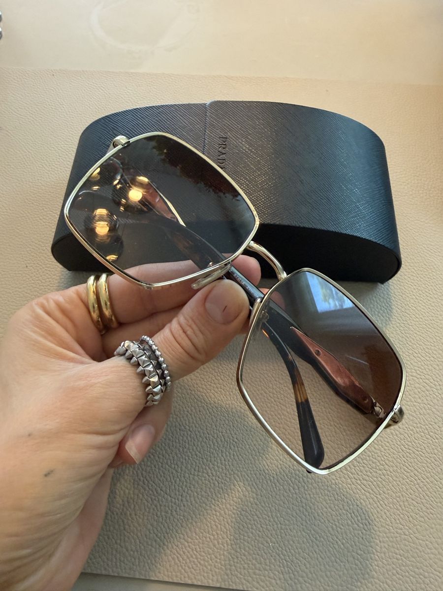 Prada Brillen & Gläser: Prada Sonnenbrille  – Neu (gemäss Beschreibung) aus Männedorf von ScottNatalia 2