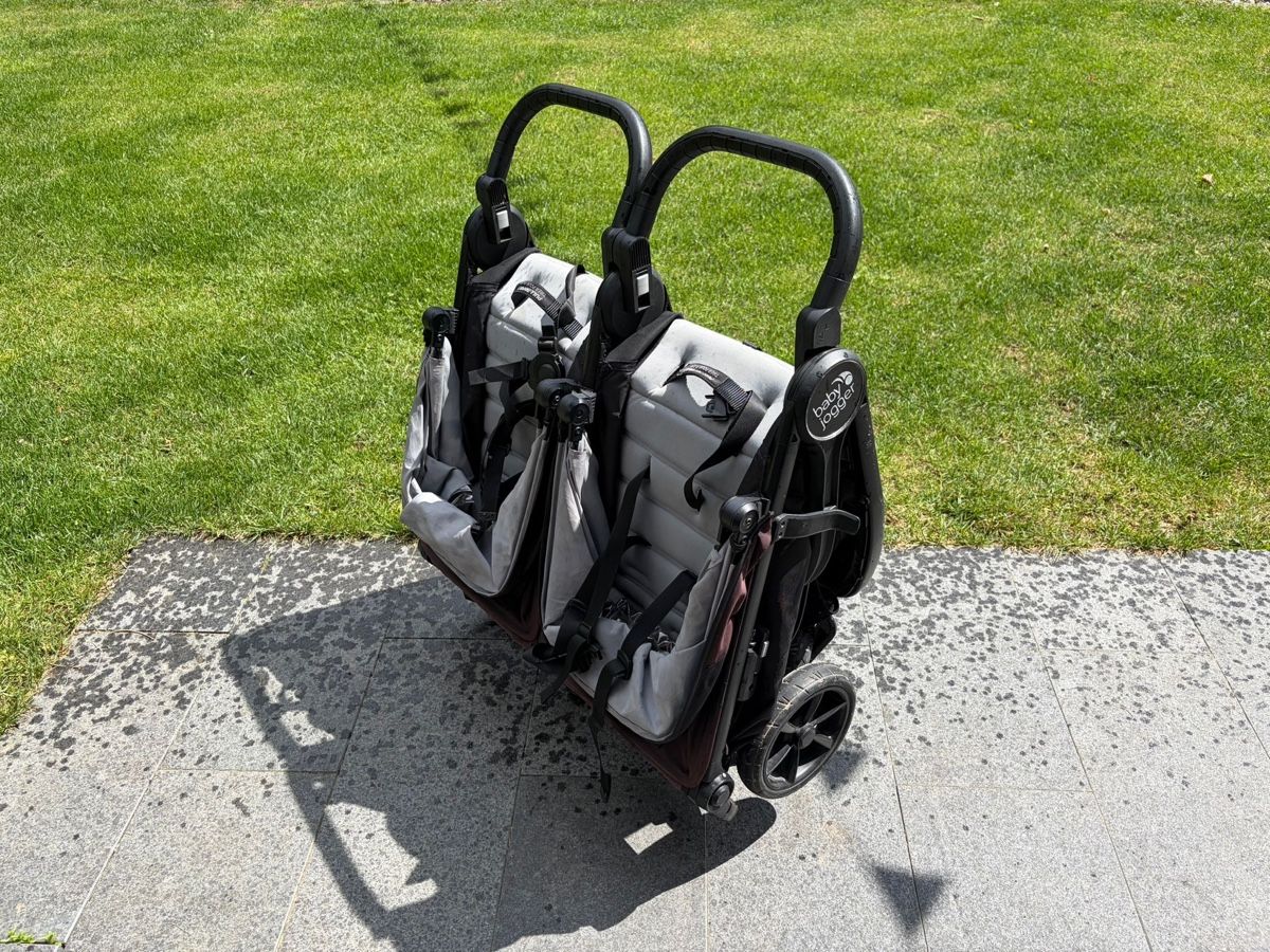 Baby Jogger Carrozzine: Baby Jogger City mini GT2 double – Usato da Thun venduto da aotearoa10 1