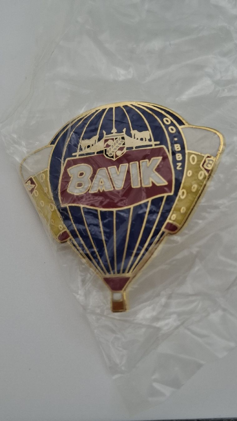 Placchette & Badge: Pin Heissluftballon Bavik, Bier – Usato da Kriens venduto da Wolly85
