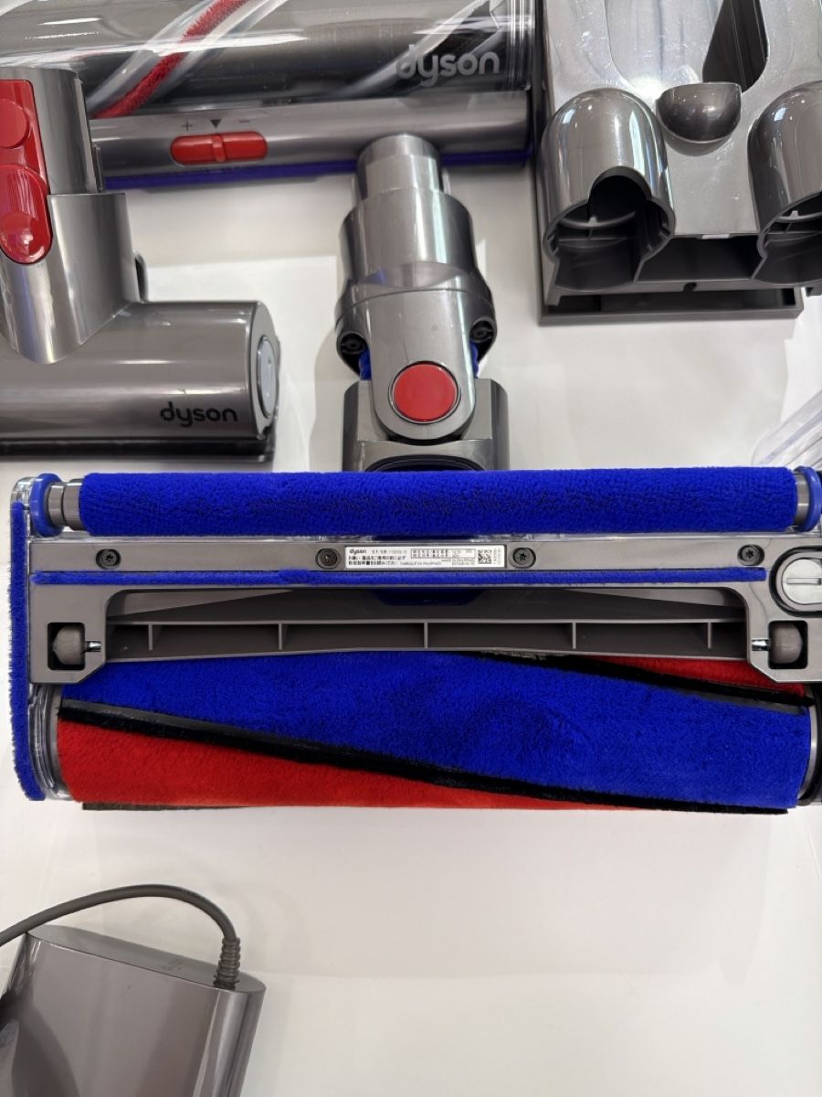 Dyson Sonstiges für Haushalt & Wohnen: Accessori aspirapolvere Dyson V11 Absolute Extra 41 accessor – Neu und originalverpackt aus Lamone von Varna82 4