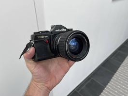 Minolta XG-SE mit Tokina 35-70 1:4