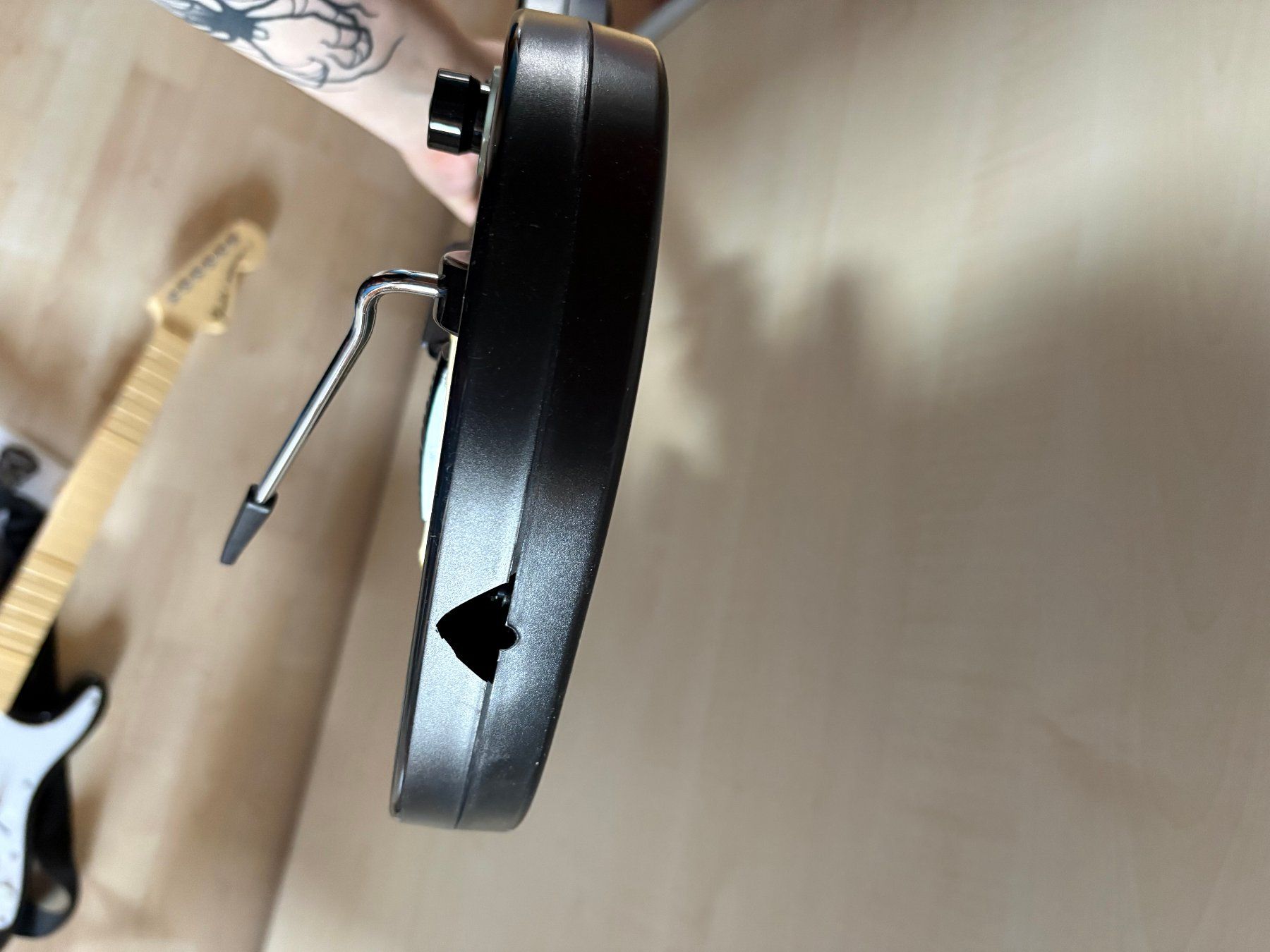 Sony Spiele: 2 GuitarHero Controller inkl. Guitar Hero Live und Rocksmith – Gebraucht aus Zofingen von deadepona 2