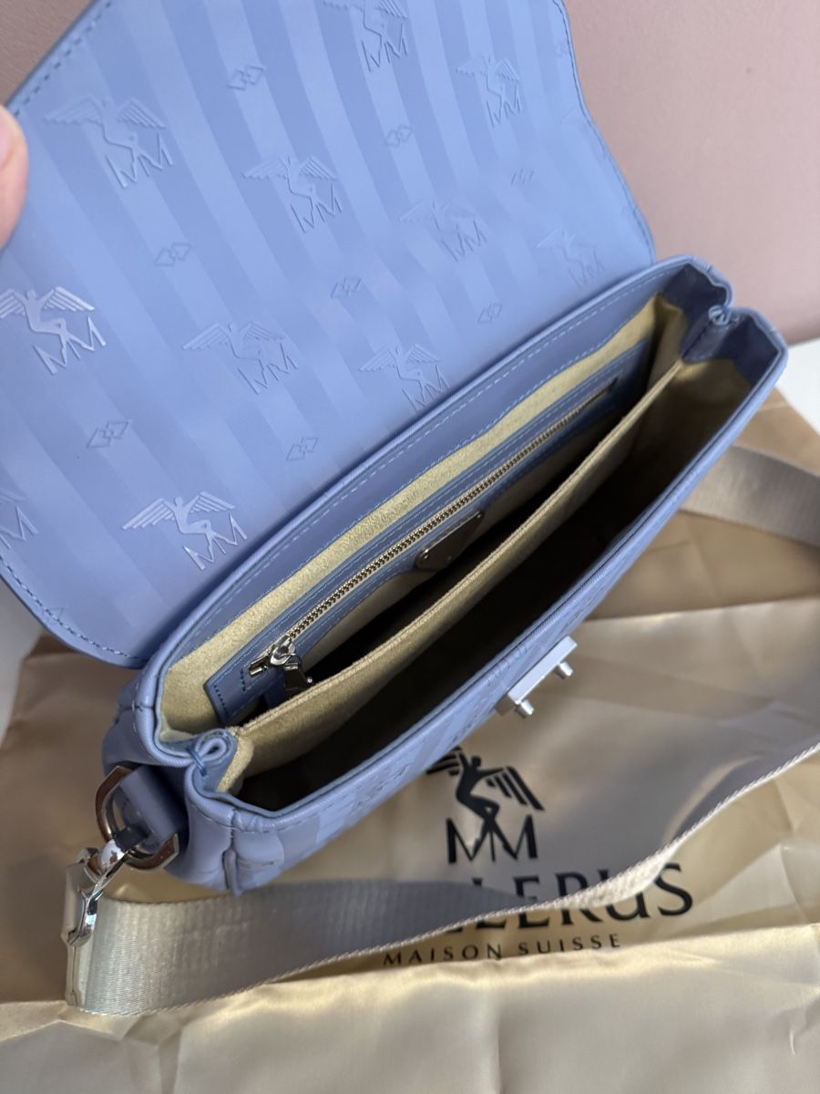 Taschen für Damen: Tasche Mollerus blau – Gebraucht aus Horgen von Pezi8810 2