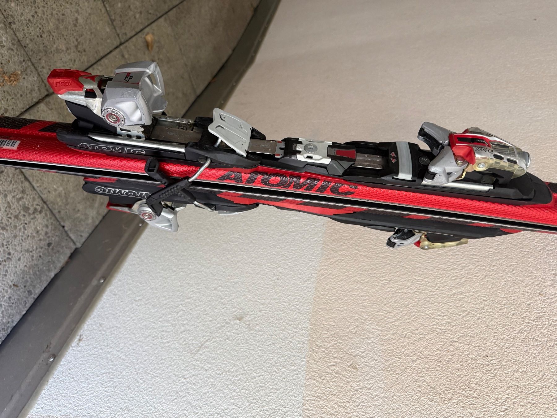 Atomic Skis: ATOMIC Riesenslalomski (Gratis oder Höchstgebot) – D'occasion à Männedorf par sthaller 1