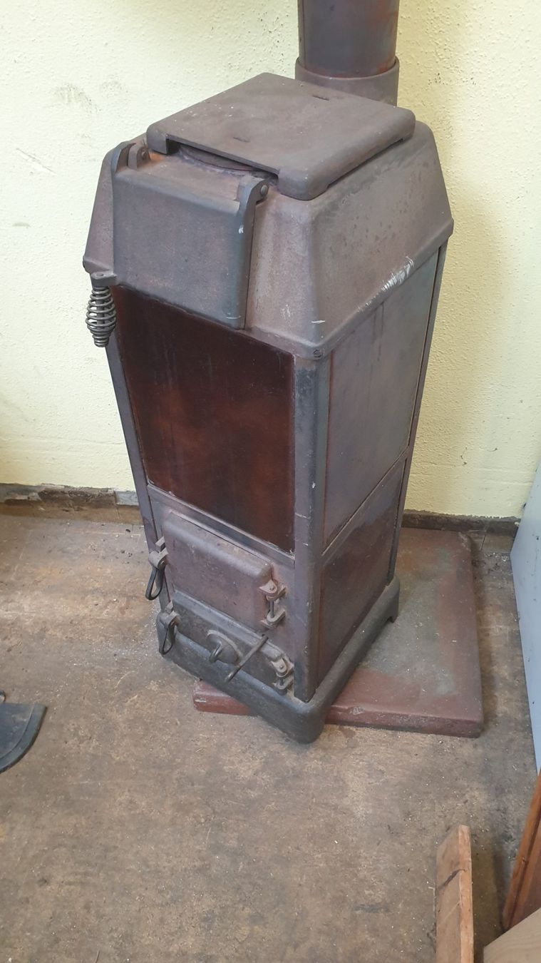 Altri mobili d'antiquariato: Holzofen – Usato da Müllheim Dorf venduto da Linus18
