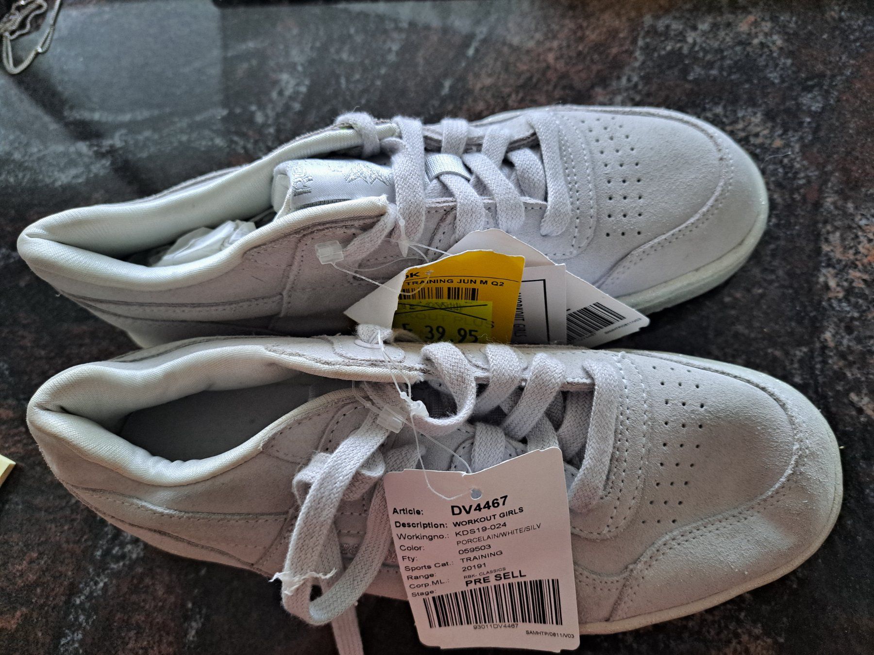 Reebok Scarpe da donna: Tennisschuhe – Nuovo (secondo la descrizione) da Pfäffikon ZH venduto da Valsangiaccomo 4