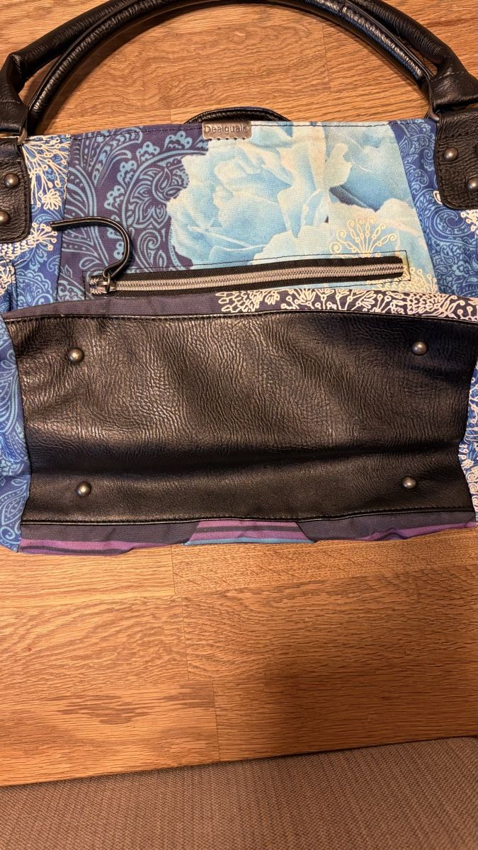 Desigual Altro in  Abbigliamento & Accessori: Desigual Handtasche – Usato da Samedan venduto da Franzi15 2