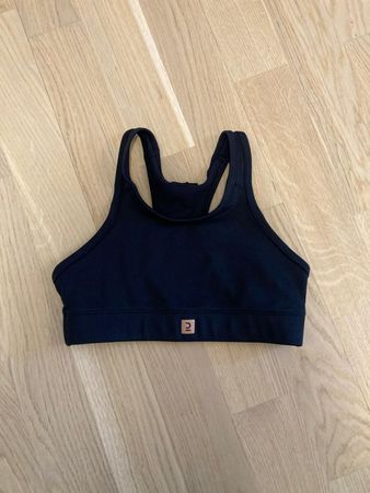 Gut erhaltener Sport Top von Oysho,116 ideal für den Sommer!