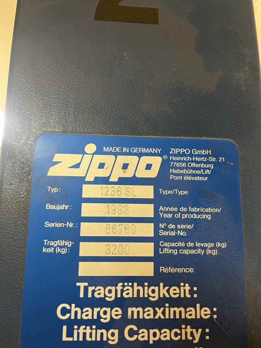 Piattaforme elevatrici & Crick: Zippo Hebebühne Autolift – Difettoso da Oberflachs venduto da sascha-mb 4