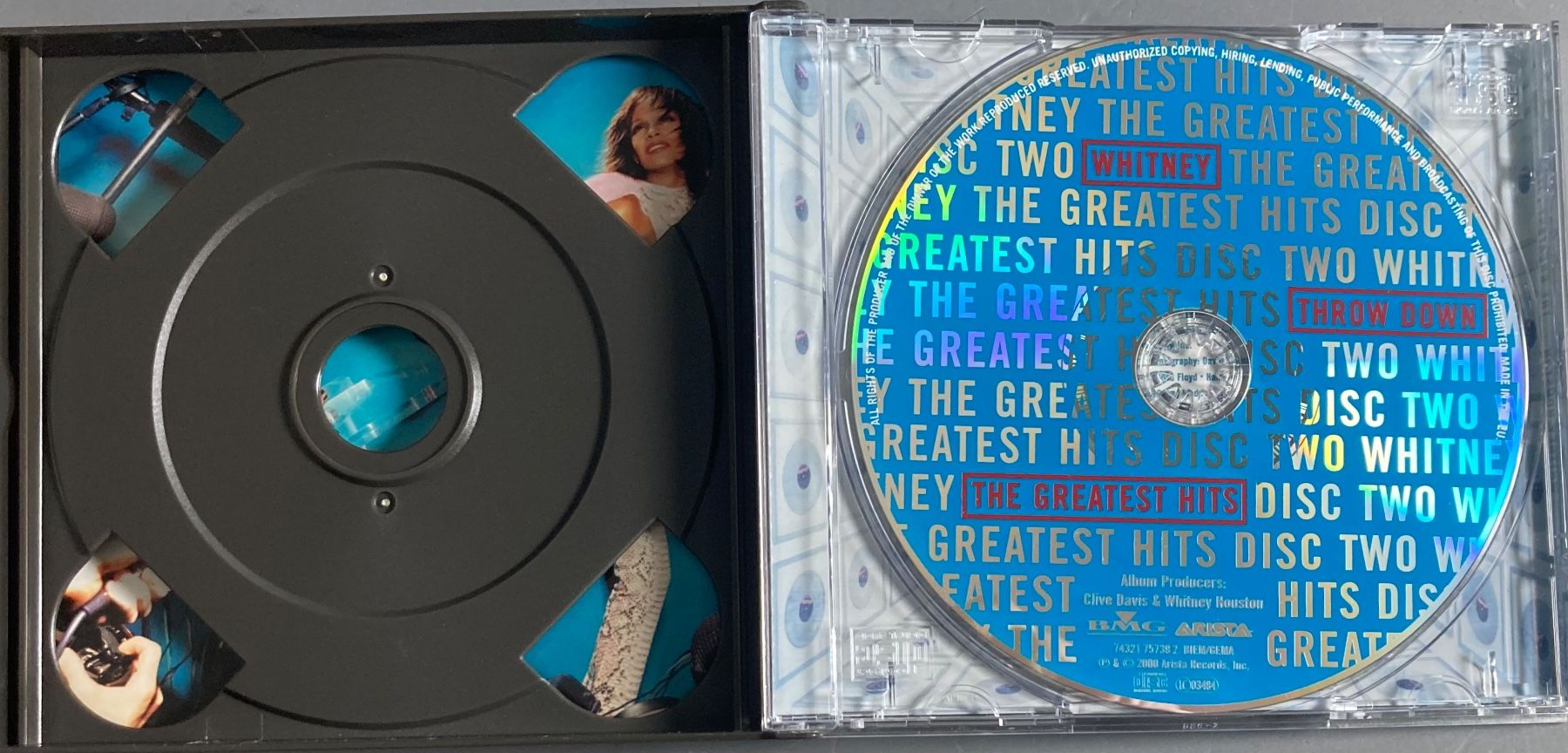 CD: WHITNEY HOUSTON - THE GREATEST HITS – Usato da Poliez-Pittet venduto da Newtown-Records 5