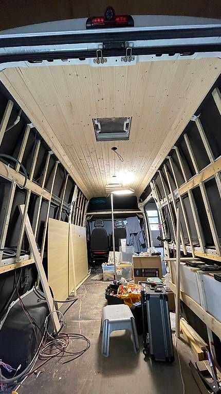 Veicoli da campeggio: Fiat Ducato 150 2.3 JTD VAN aménagé – Usato da Attalens venduto da jea_qdb8 3
