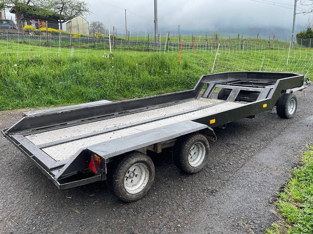 Rimorchi: Sachentransportanhänger  – Usato da Alpnach Dorf venduto da razer05 2