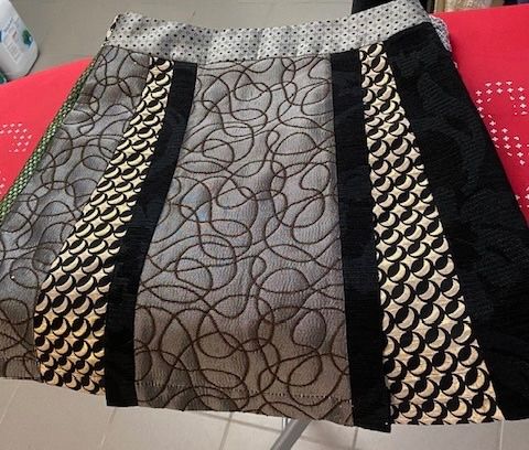 Desigual Gonne: Designer Rock, Mini-Rock, hochwertiges Patchwork – Usato da Itingen venduto da GabrielaVDH 1