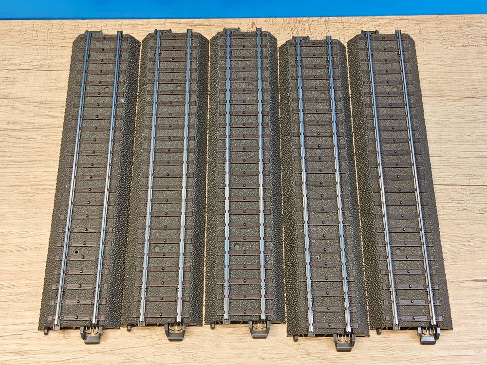 Märklin C Gleis 24188 & 24172 _ 12 x gerade Gleise _ Spur H0 (Gebraucht ...