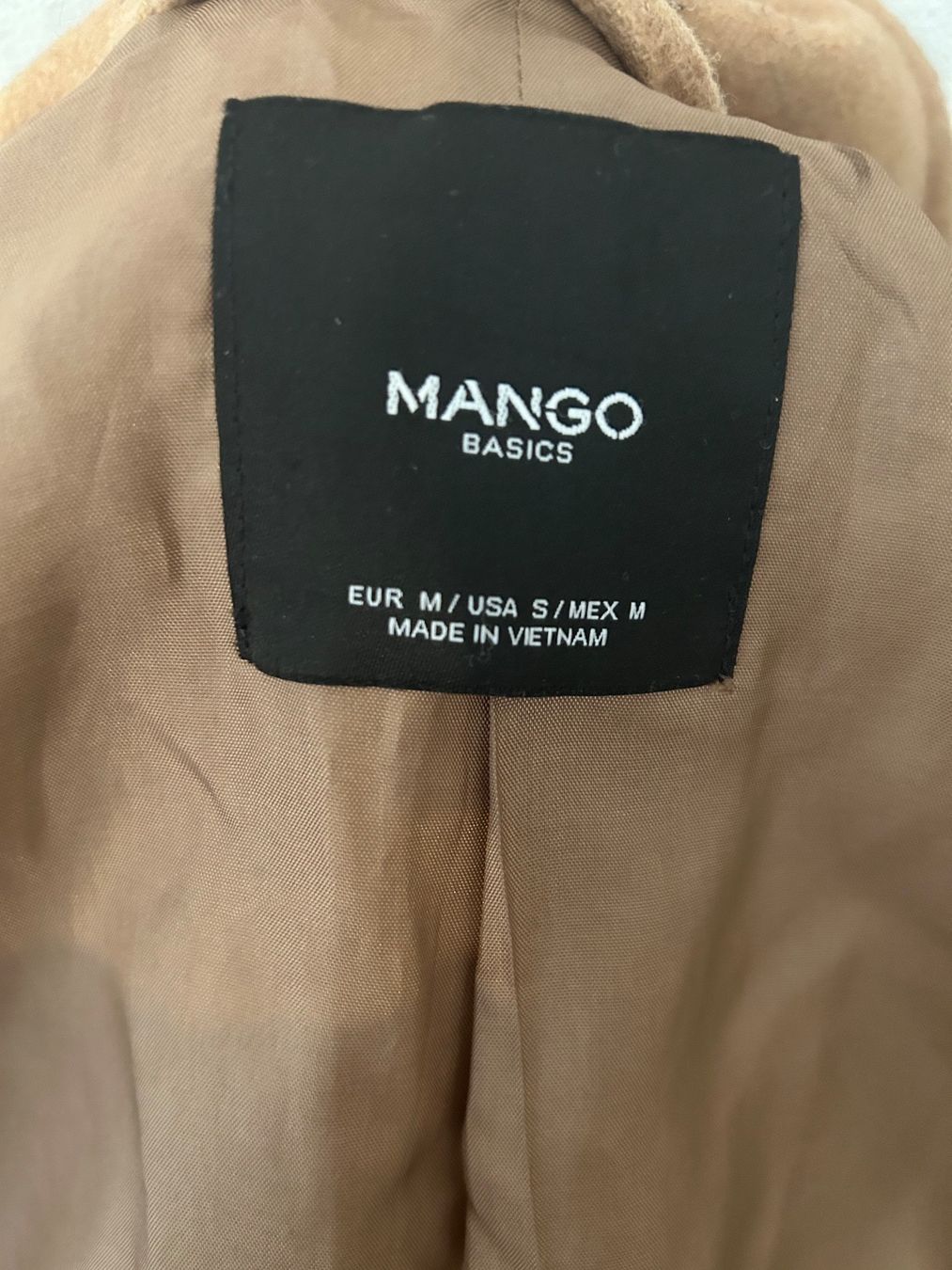 Mango Cappotti: Manteau Mango, taille M, 65% laine – Usato da Carouge GE venduto da Emilynette 6
