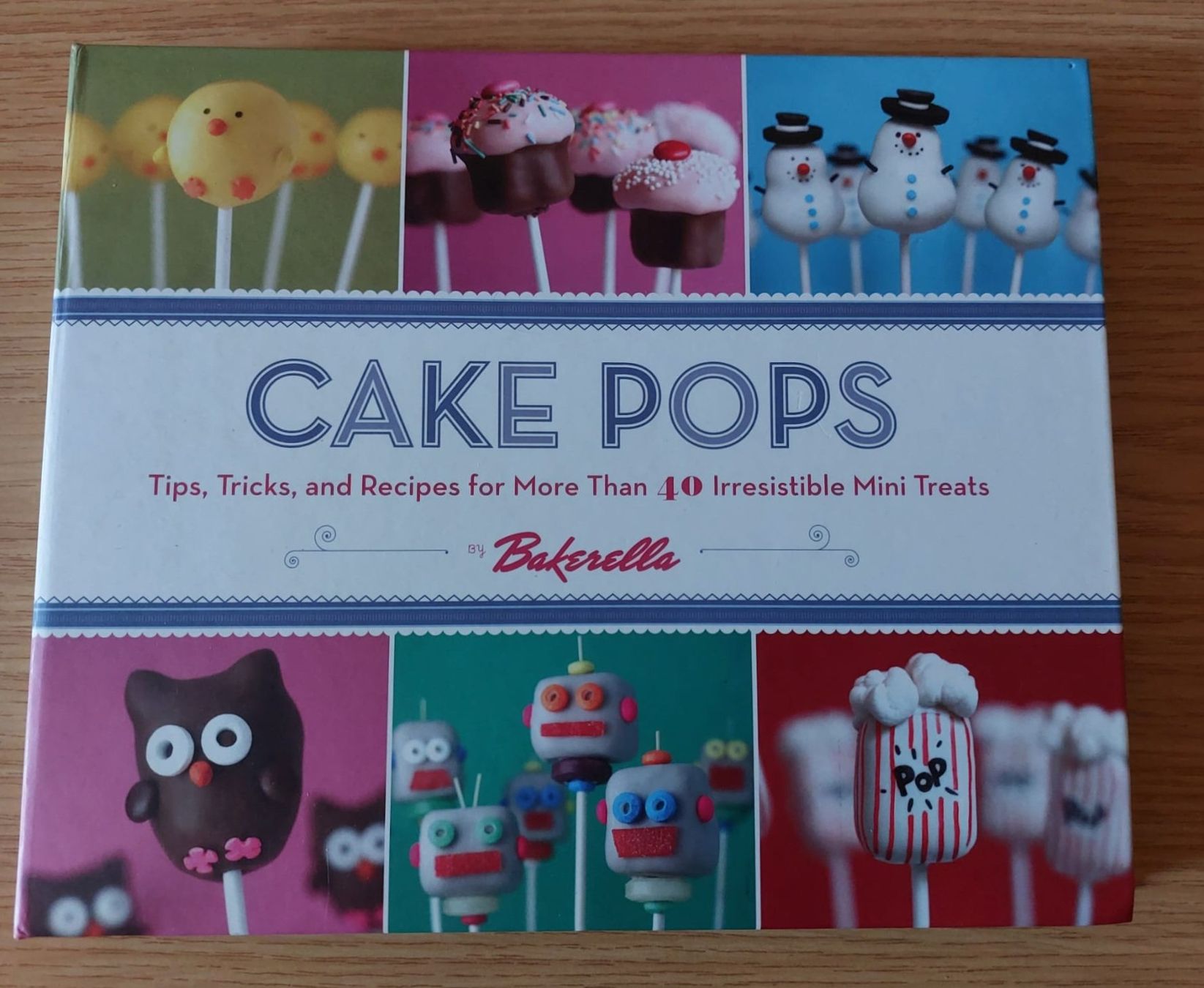 Libri: Cake Pops Backbuch. Tips, Tricks & Recipes for more than 40 – Usato da Urtenen-Schönbühl venduto da Kahru
