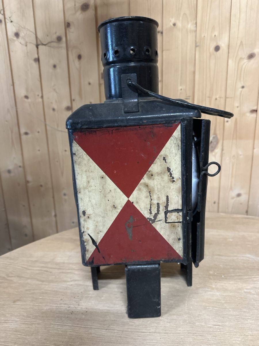 Lampade: Bahnlampe Ob79 – Usato da Baar venduto da Hillsboro 3