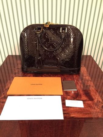 LOUIS VUITTON 'Alma' PM Vernis Monogram Amarante borsa NUOVO