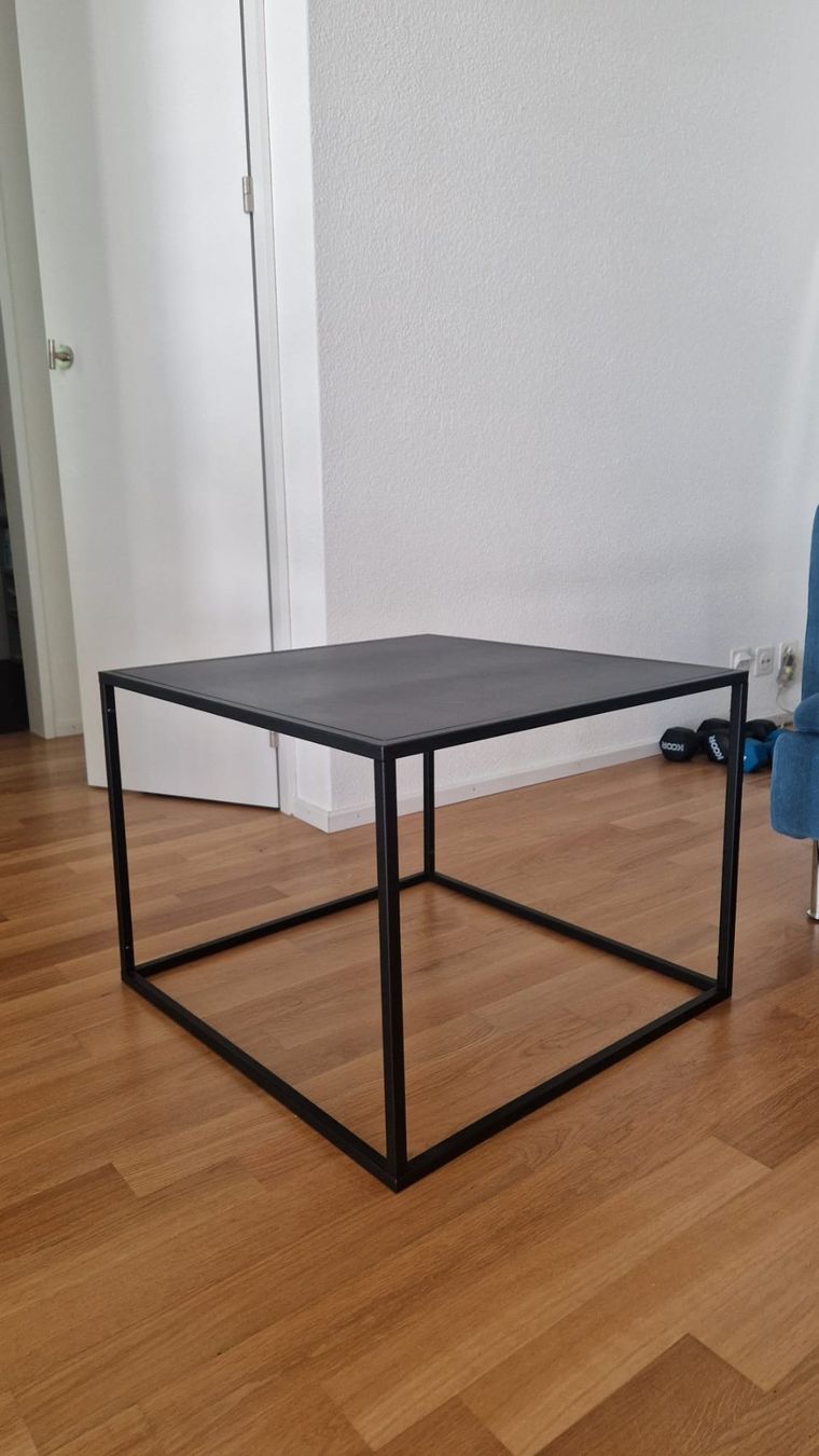 Ikea Tavoli: Schwarzer Cube-Couchtisch – Usato da Glattpark(Opfikon) venduto da GiuAp