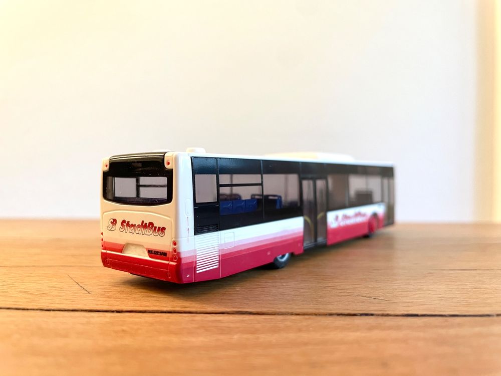 Rietze 62747 - Bus Neoplan Centroliner FW Pforzheim - 1/87 - Miniature Neuve