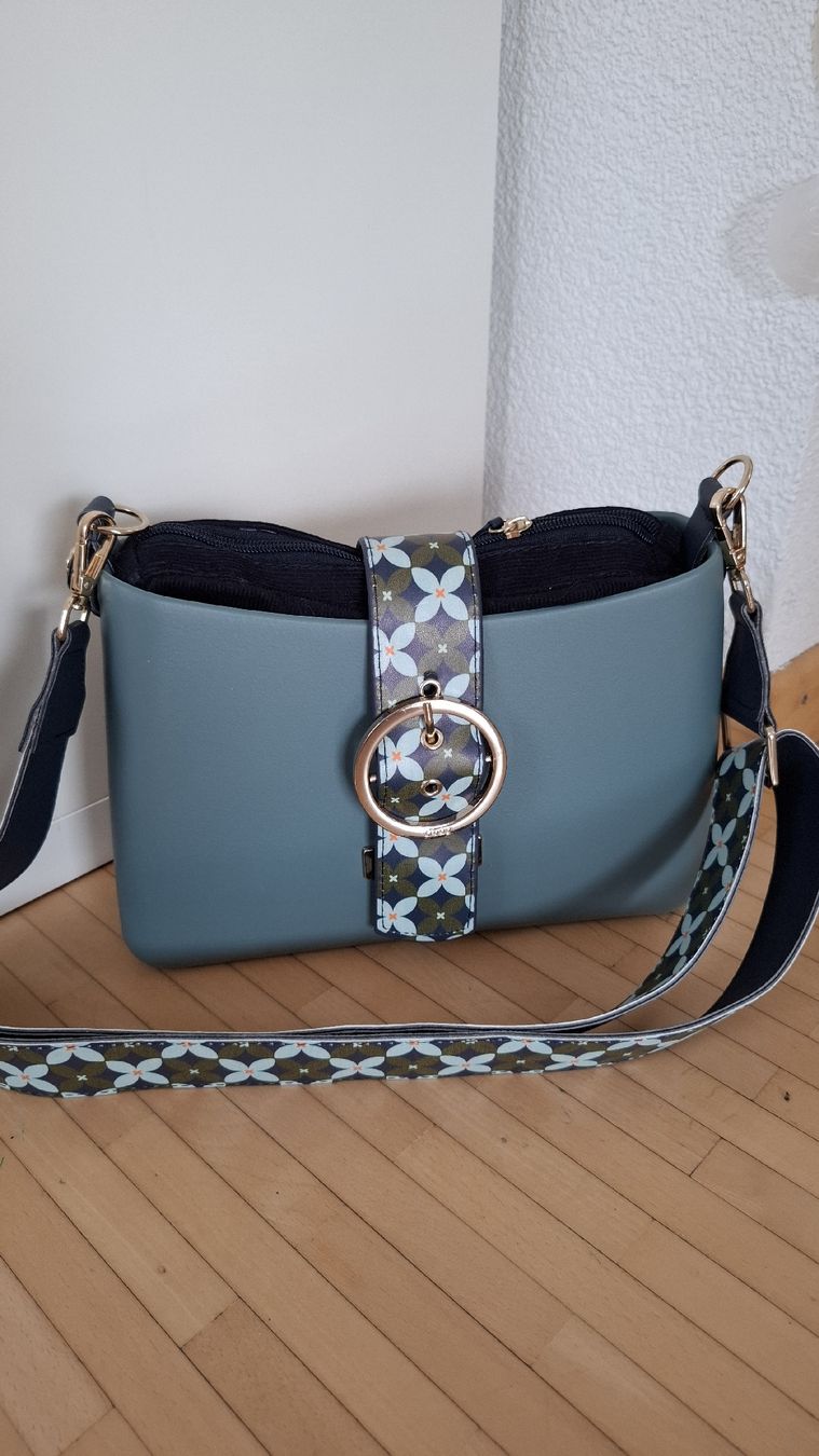 Obag Borse da donna: obag glam NEU – Nuovo (secondo la descrizione) da Schwarzenbach SG venduto da LoveBag