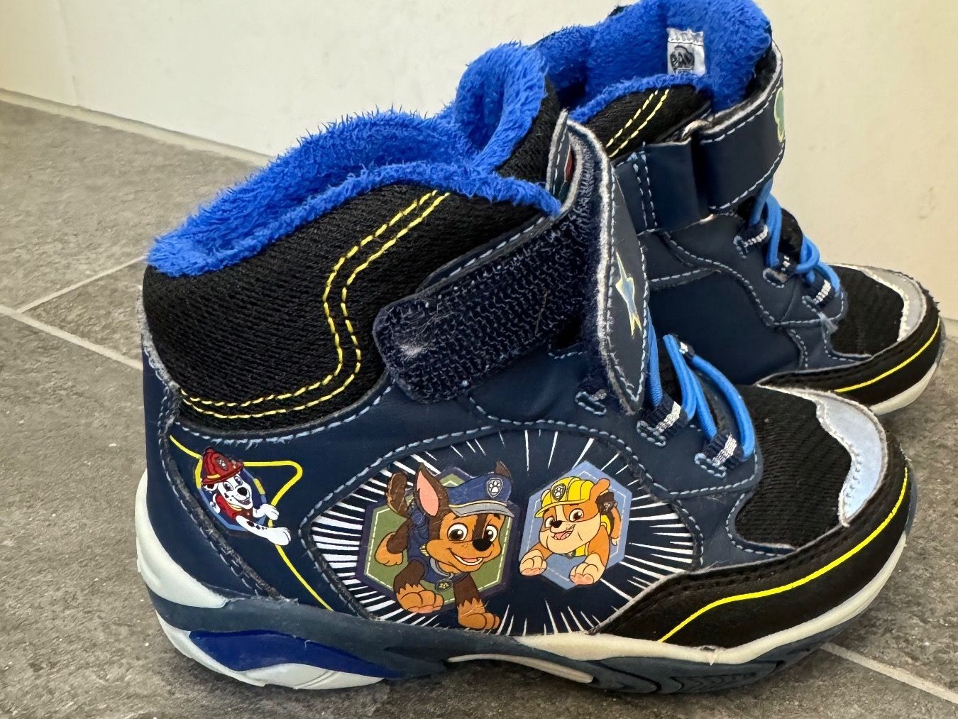 Dosenbach Scarpe per ragazzi: Klettboot, Paw Patrol, Gr. 26 – Usato da Küsnacht ZH venduto da ToddyGinger 2