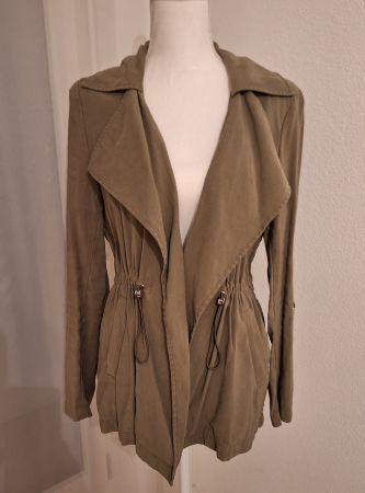 TALLY WEIJL leichte Jacke olive, Grösse M