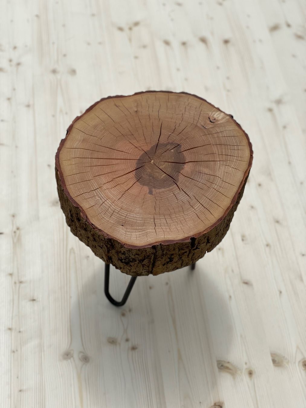Tables de nuit: Tischli massiv Holz neu – D'occasion à Seuzach par Wolf936 3