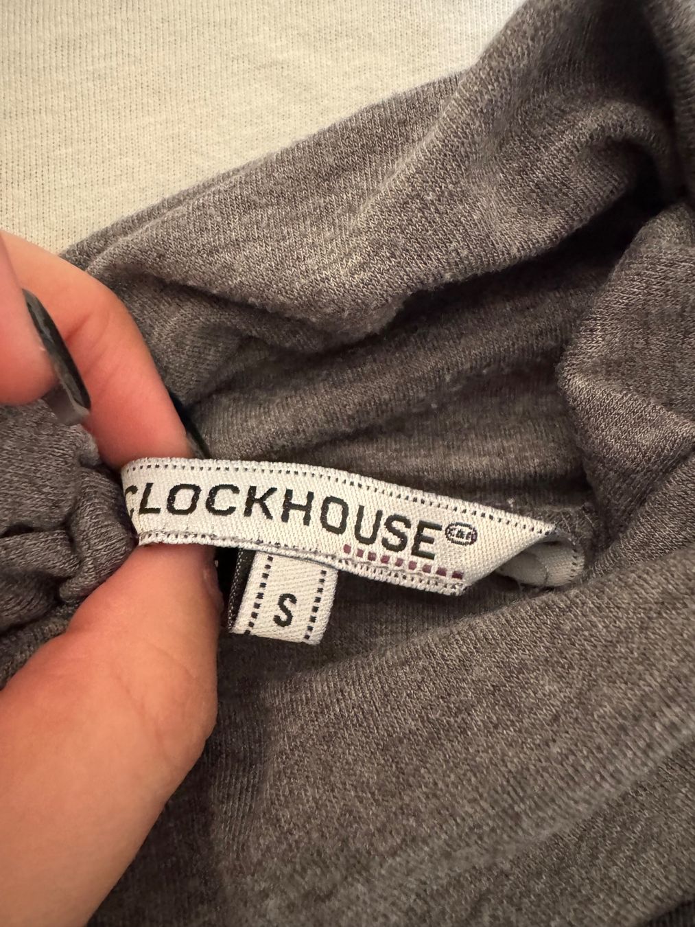 Maglioni & Felpe: Basic Rollkragenpullover, Grösse S, in grau – Usato da Künten venduto da bel_6wn2 3