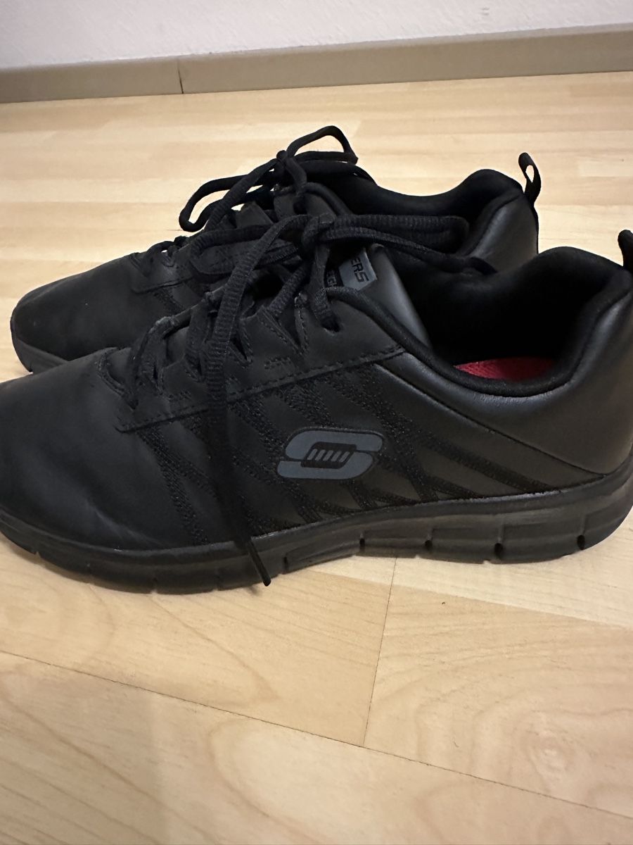 Skechers Herrenschuhe: Skechers Relaxed Fit 41 – Gebraucht aus Weinfelden von kam_jxz5 1
