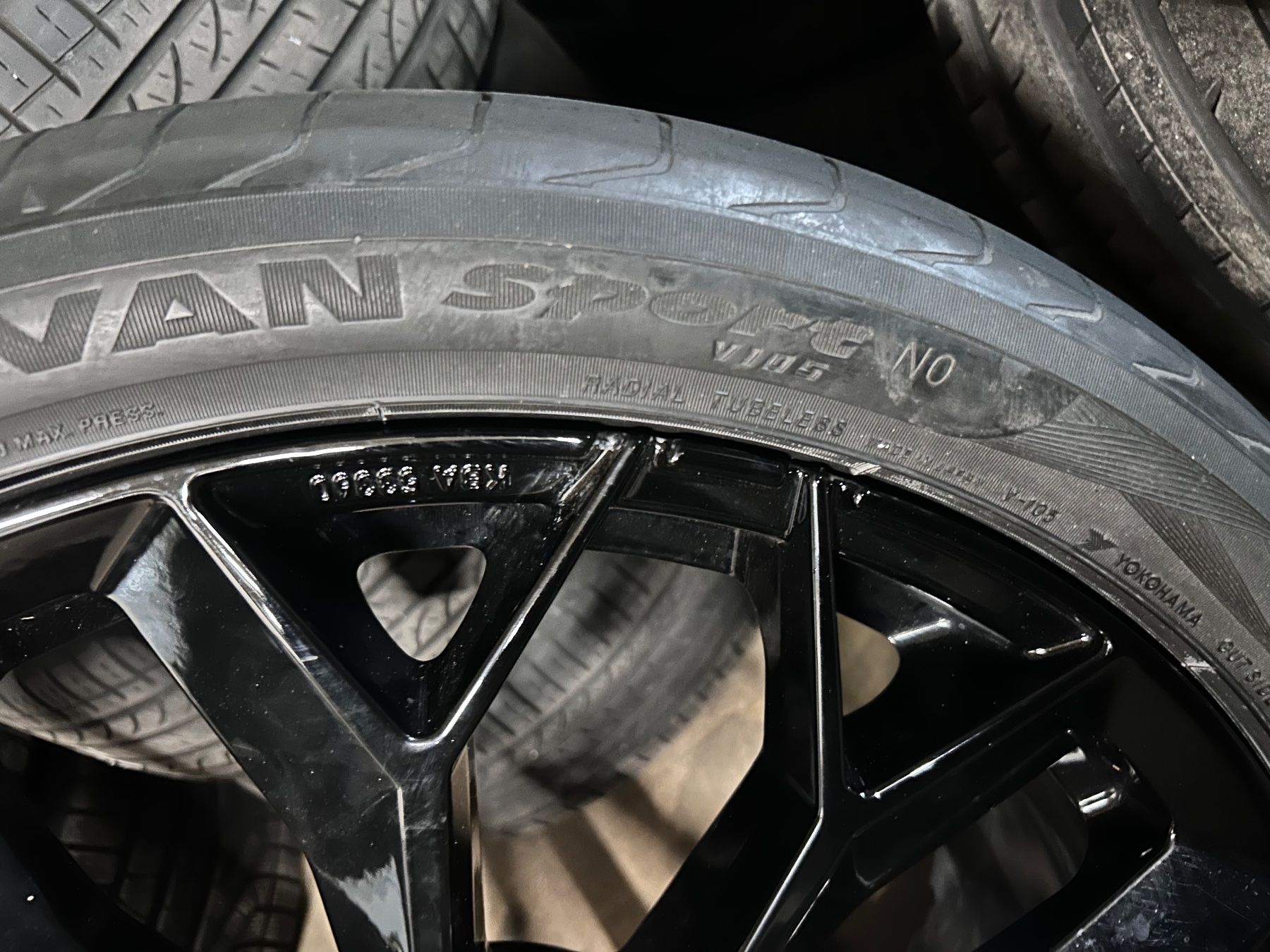 Porsche Pneumatici & Ruote complete: Porsche Cayenne Alufelgen – Usato da freienbach venduto da gatuzo 5