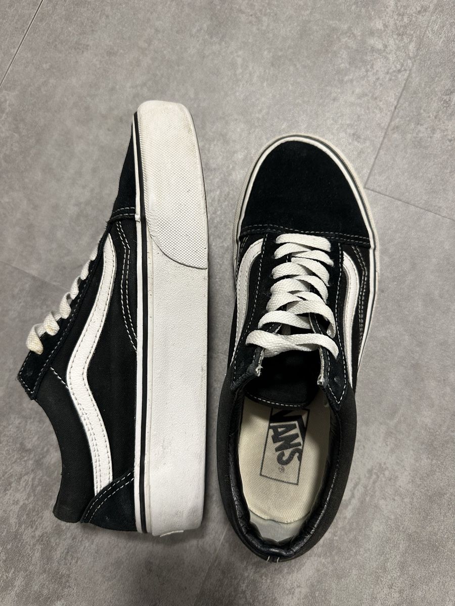 Vans Scarpe da donna: Vans Plateau Sneaker – Usato da Flumenthal venduto da pandaa1 1