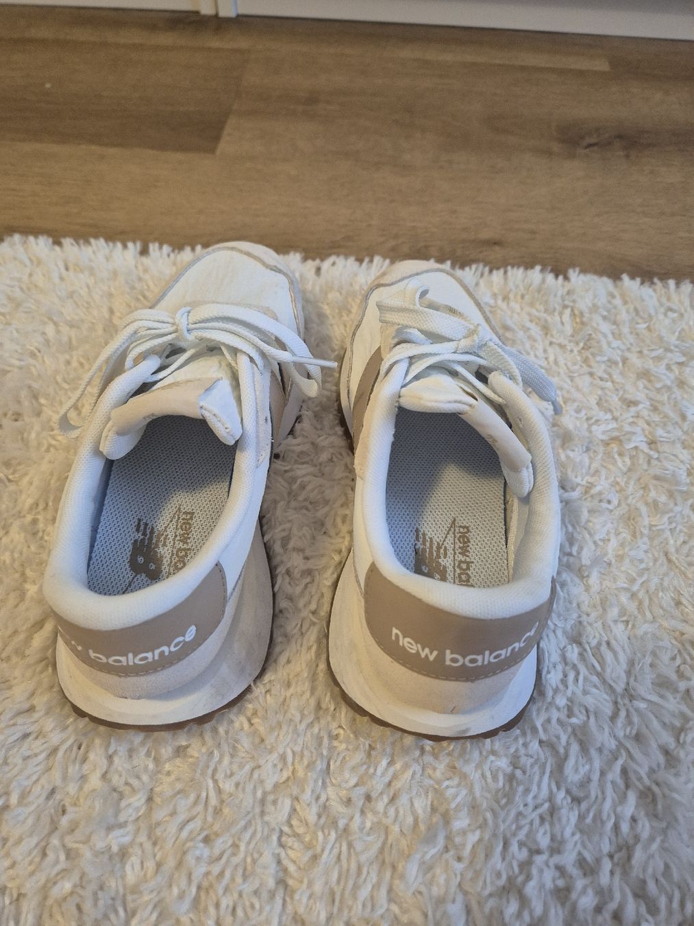 New Balance Damenschuhe: NEW BALANCE Sneaker 237 – Gebraucht aus Niederhelfenschwil von usa001 1