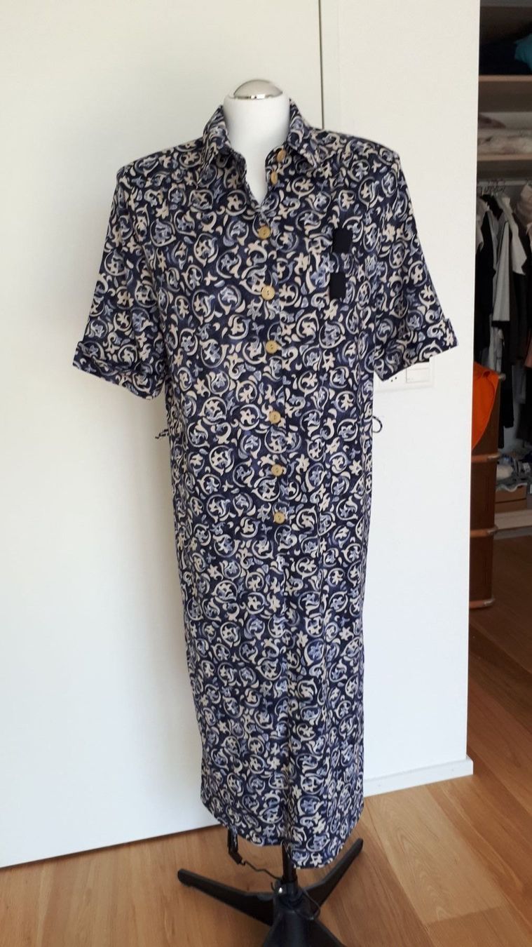 Kleider: Damenkleid, klassisch – Gebraucht aus Mühlethal von prackendorf 3