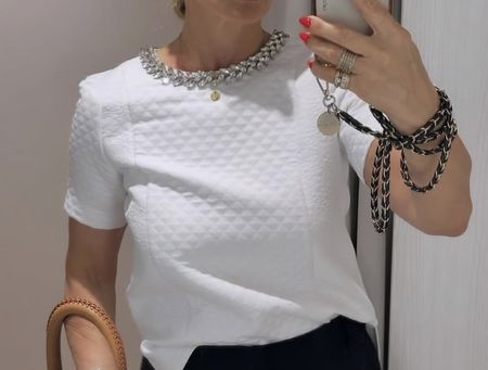 Weisses Zara Shirt mit Strass, Grösse M, Top Zustand!