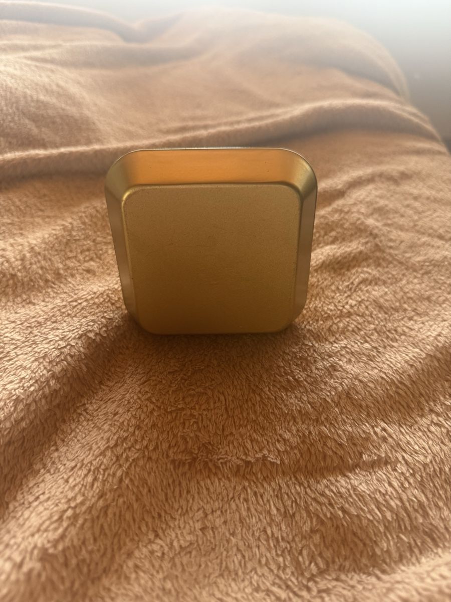 Toutes les décorations: Schmuckbaum Gold mit Schale – D'occasion à Bolligen par lee_orange 2