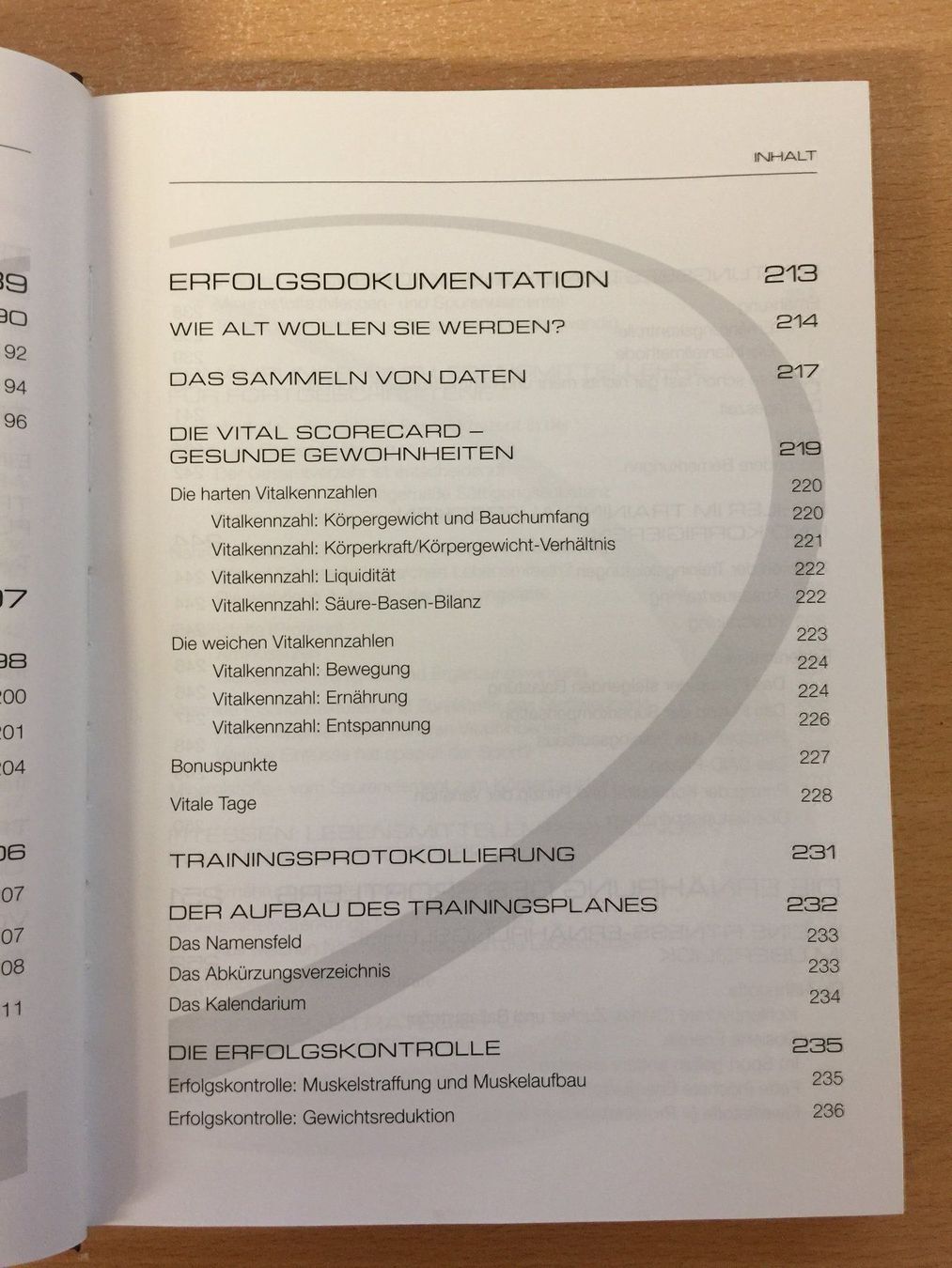 Bücher: Erfolgreich trainieren – Gebraucht aus Glattfelden von cybermaxx 8