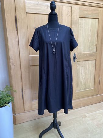 Enitalie Kleid schwarz, 40, Baumwolle neuwertig