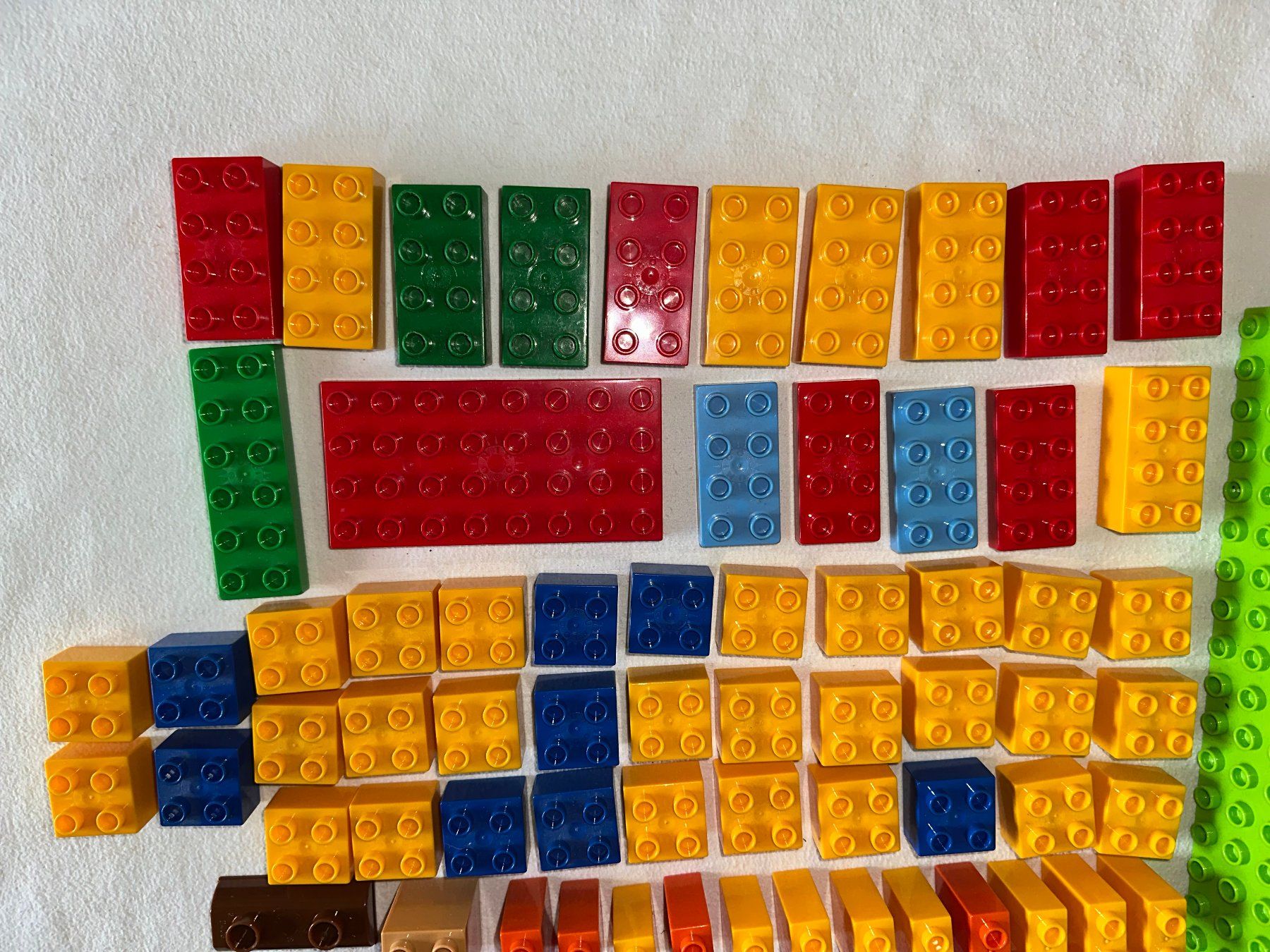 Kit di costruzioni: 87 pièces Unico compatibles Lego-Duplo – Usato da Ste-Croix venduto da BuffetSC 2