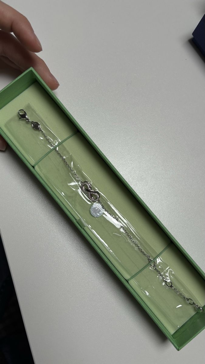 Swarovski Bracciali & Braccialetti: Hyperbola Swarovski Armband – Nuovo e nell'imballaggio originale da Pfäffikon ZH venduto da nor_78ly