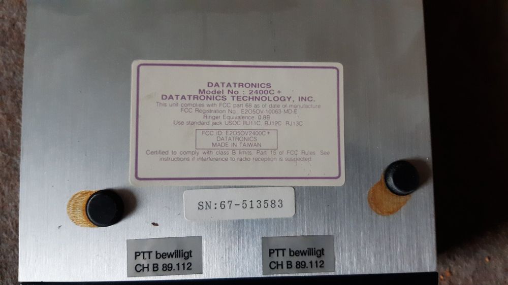 DATATRONICS 2400C Vintage Modem (Gebraucht) in Oey für CHF 10 – mit ...